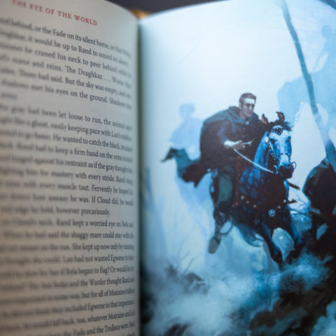 Robert Jordan's The Eye of the World — Premium Leatherbound Edition